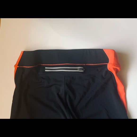 Athleta NWOT Homestretch Run Tight Size Small - Picture 11 of 14